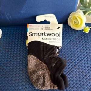 Smartwool unisex Black and Brown Merino Wool Socks